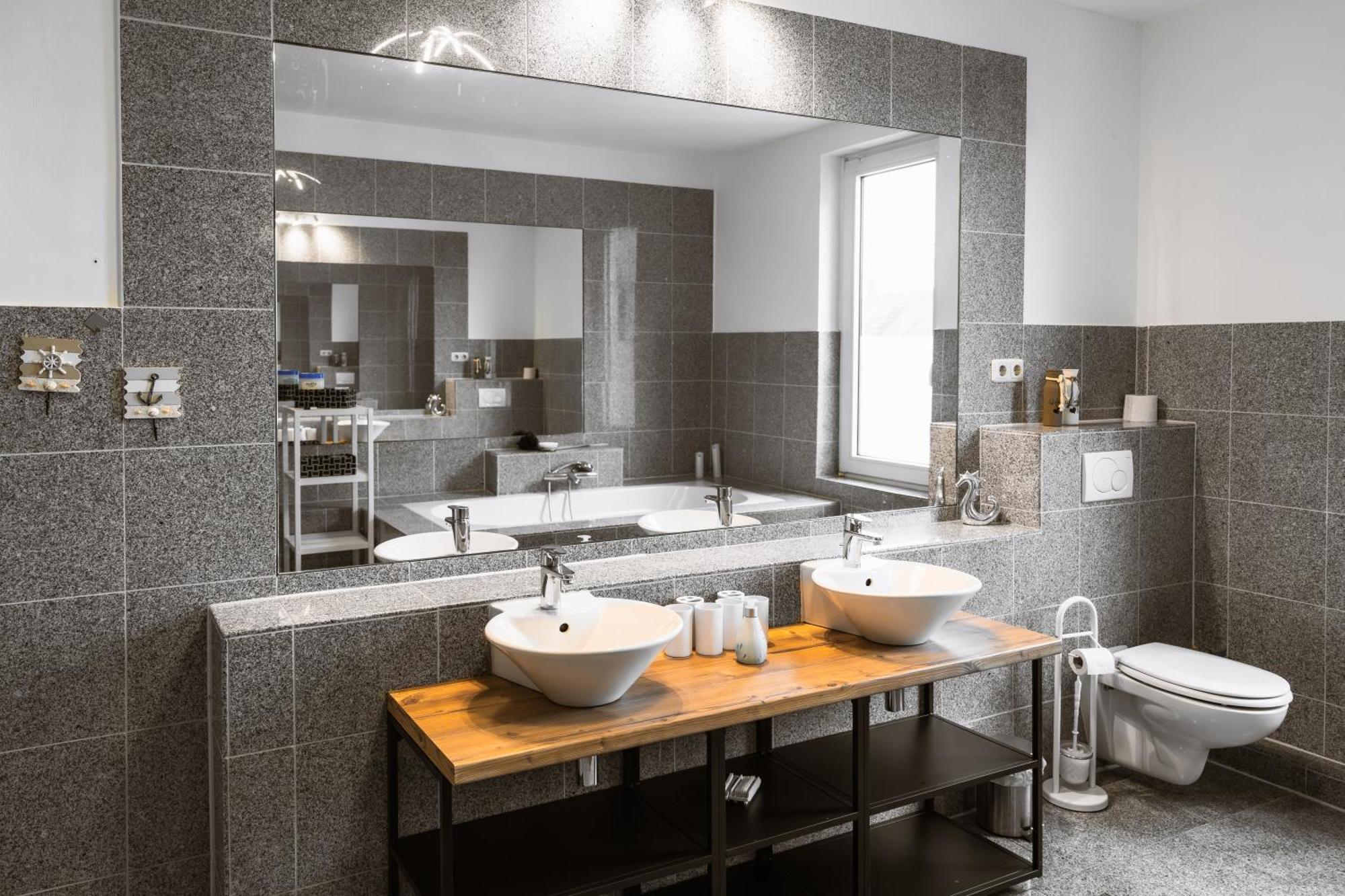 Exklusives Apartment Im Historischen Wohnhaus Mit Kamin, Bad & Viel Platz Bremerhaven Zewnętrze zdjęcie
